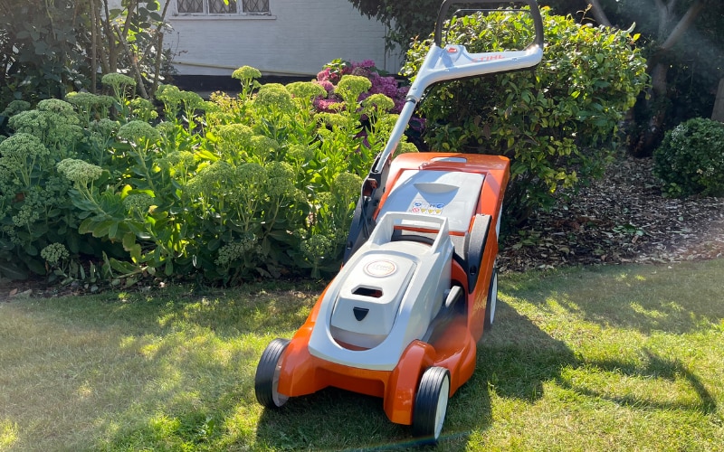 STIHL RMA 239 C cordless lawn mower